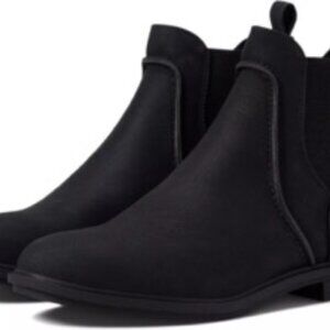 Rocket Dog Women's Gilly Chelsea Boot Black Size 10